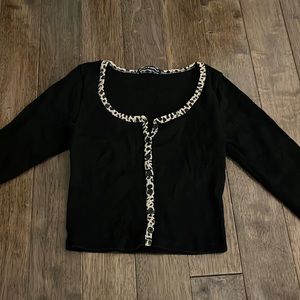 Brandy Melville Cheetah Lined Long Sleeve